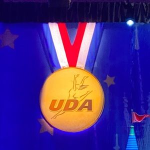 Meet your Posher, Roxanne